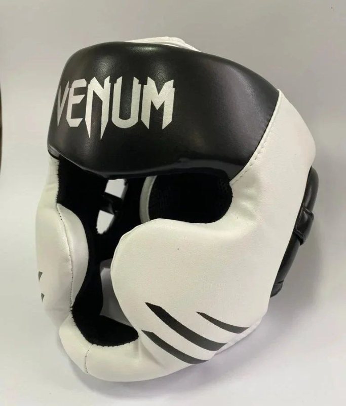 Venum kaciga