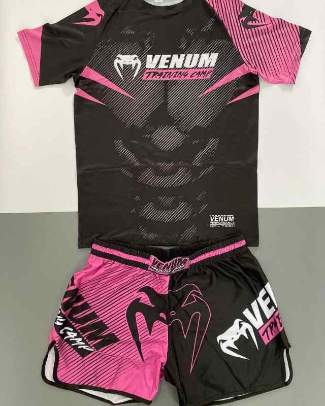 Venum sportski komplet (majica i šorc)